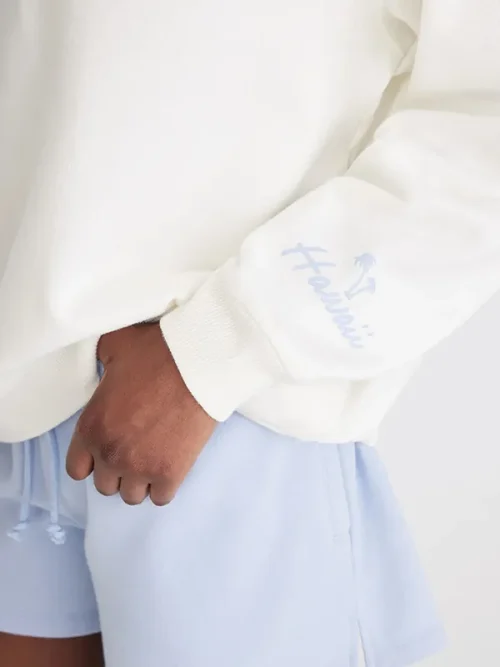 Custom white oversized quarter-zip sweatshirt - Image 4