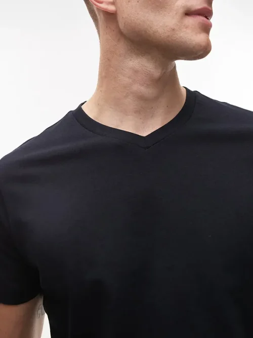 Custom men's v neck black short-sleeved tee shirts - Image 3