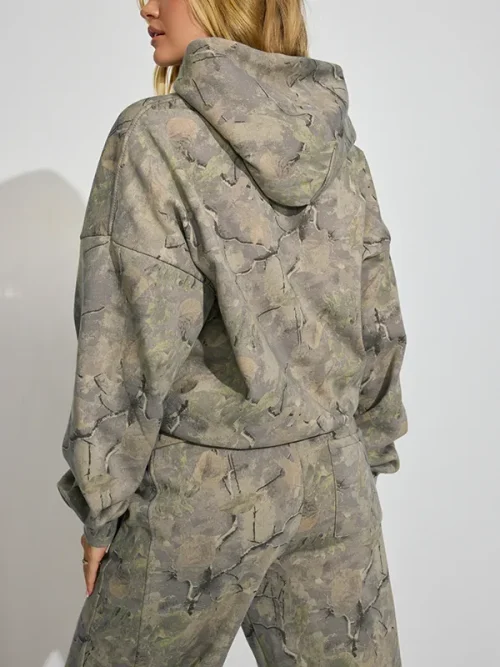 Alternative view of Custom Loose Drop Shoulder Camo Cropped Hoodie Sweatshirt Sleeves